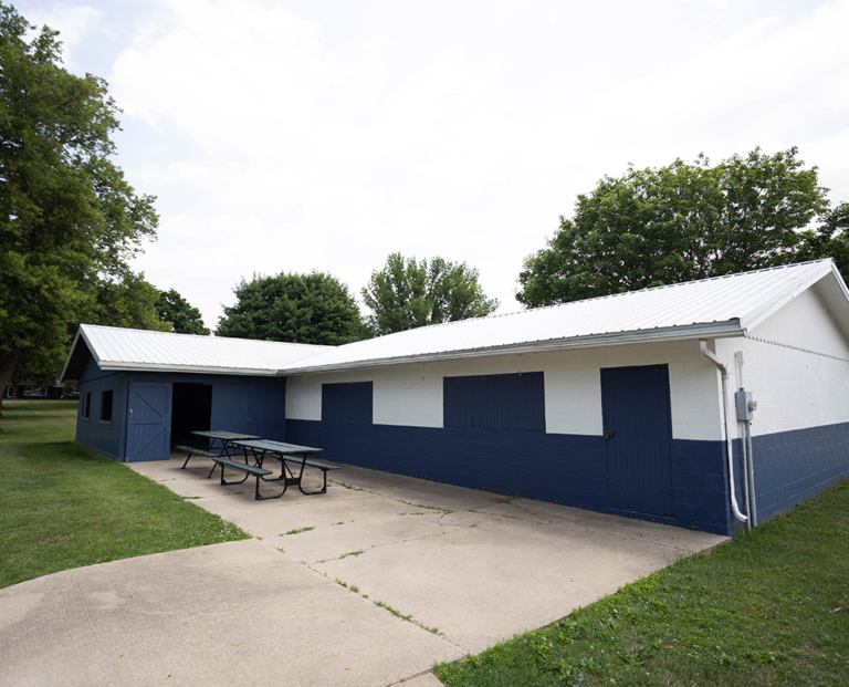 orangecity gd vets park shelter3 990x800 1 768x621